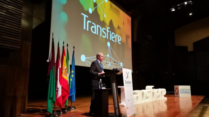 Rogelio Velasco en el Foro Trasnfiere